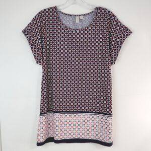 Tacera.  Women's top sleeveless size (M).